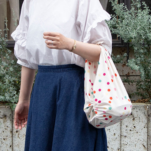 Furoshiki Modern Girl Konpeito Beige en coton bio 70 cm