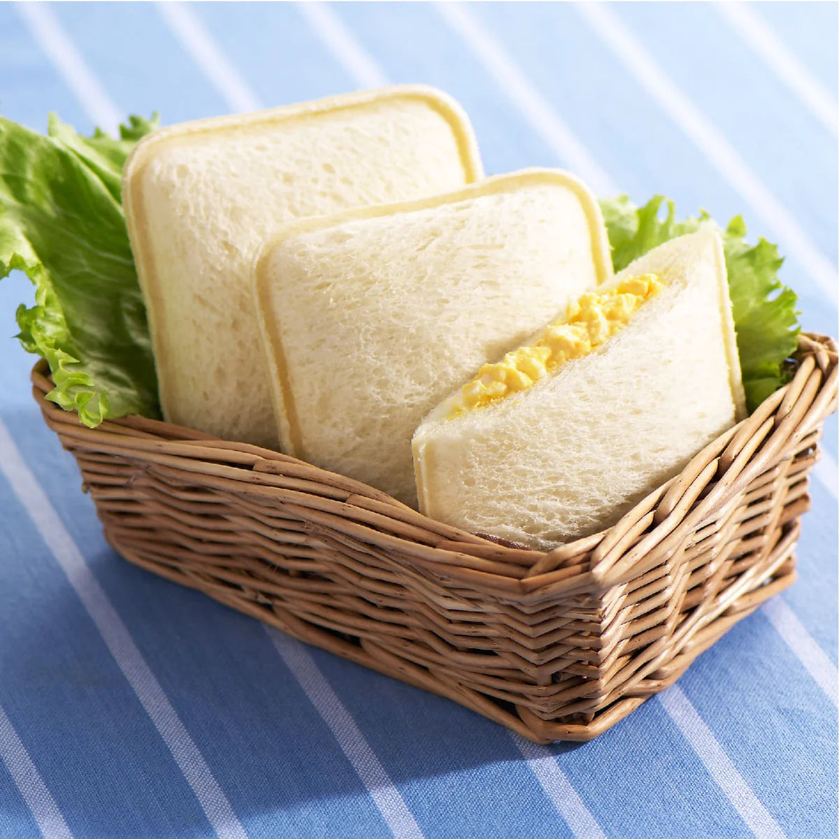 Akebono Square Sandwich Cutter and Sealer