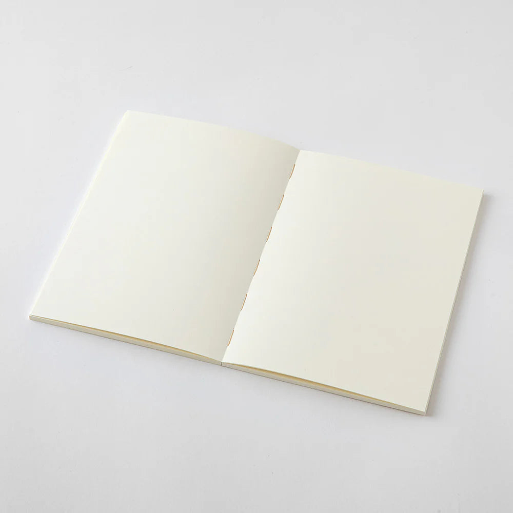 Carnet A5 Papier Epais Uni MD Paper Midori