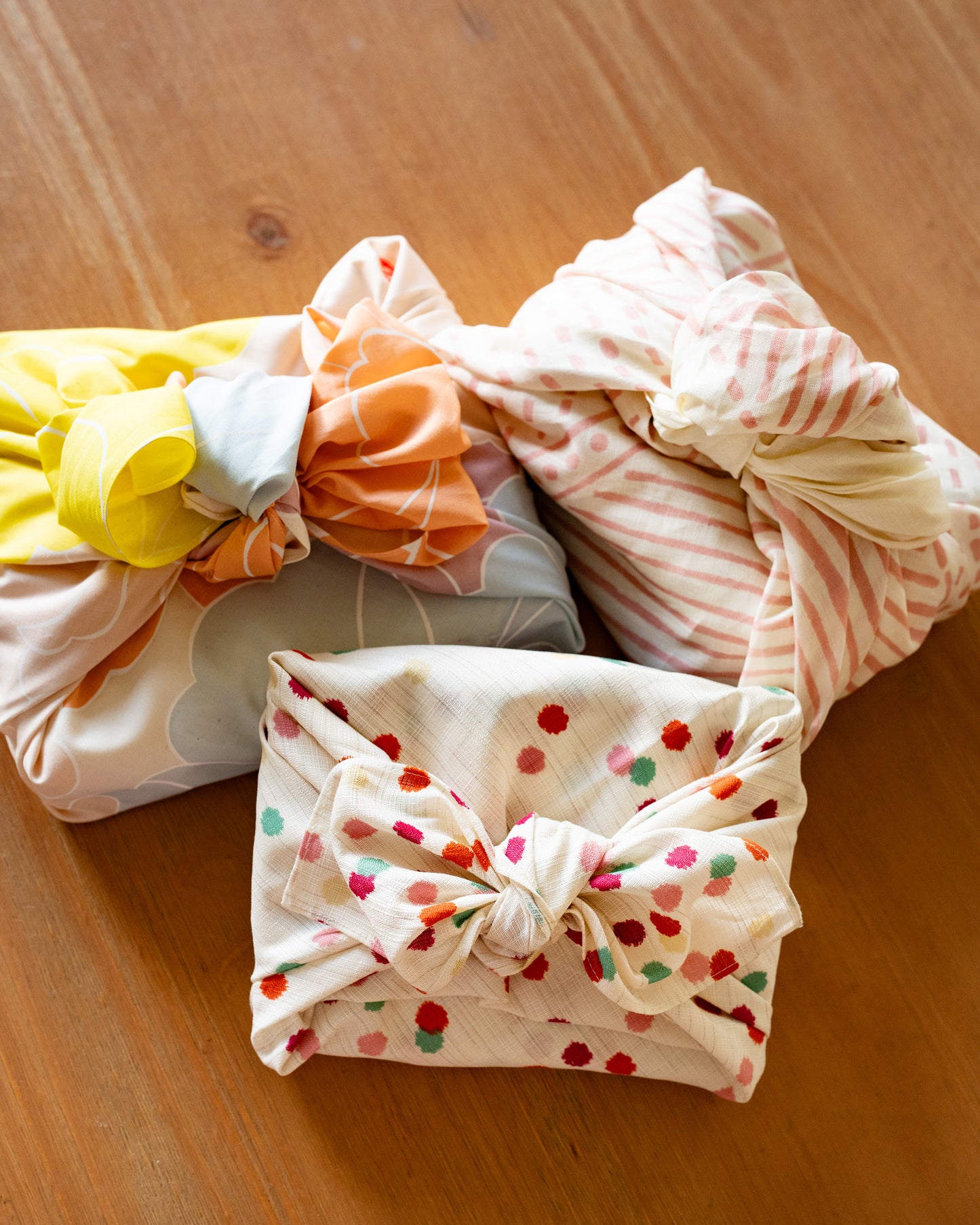 Furoshiki Modern Girl Konpeito Beige en coton bio 70 cm