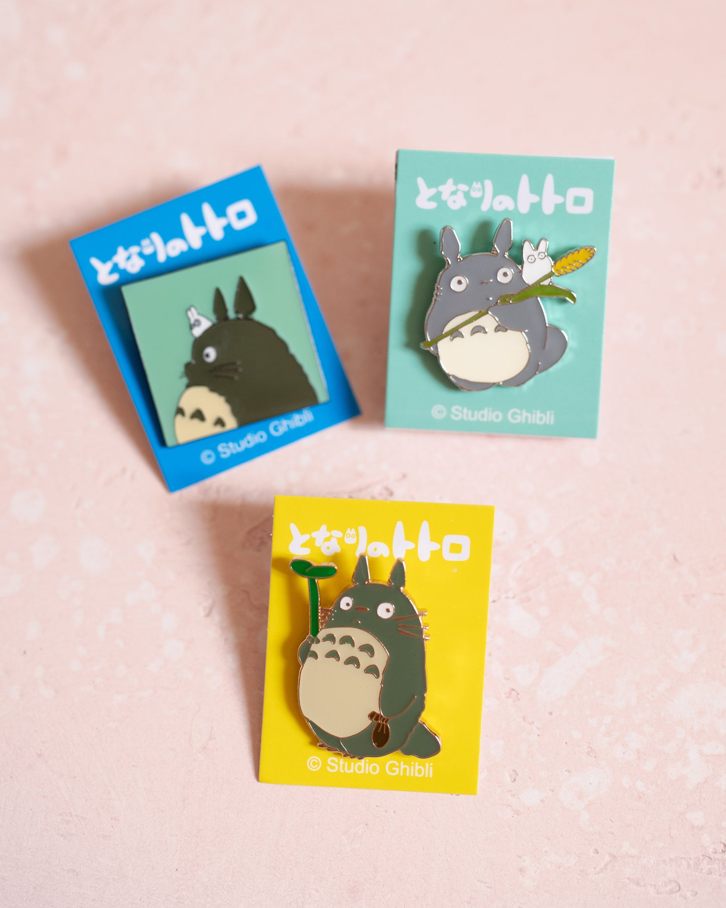 Pin's Totoro Profil Studio Ghibli