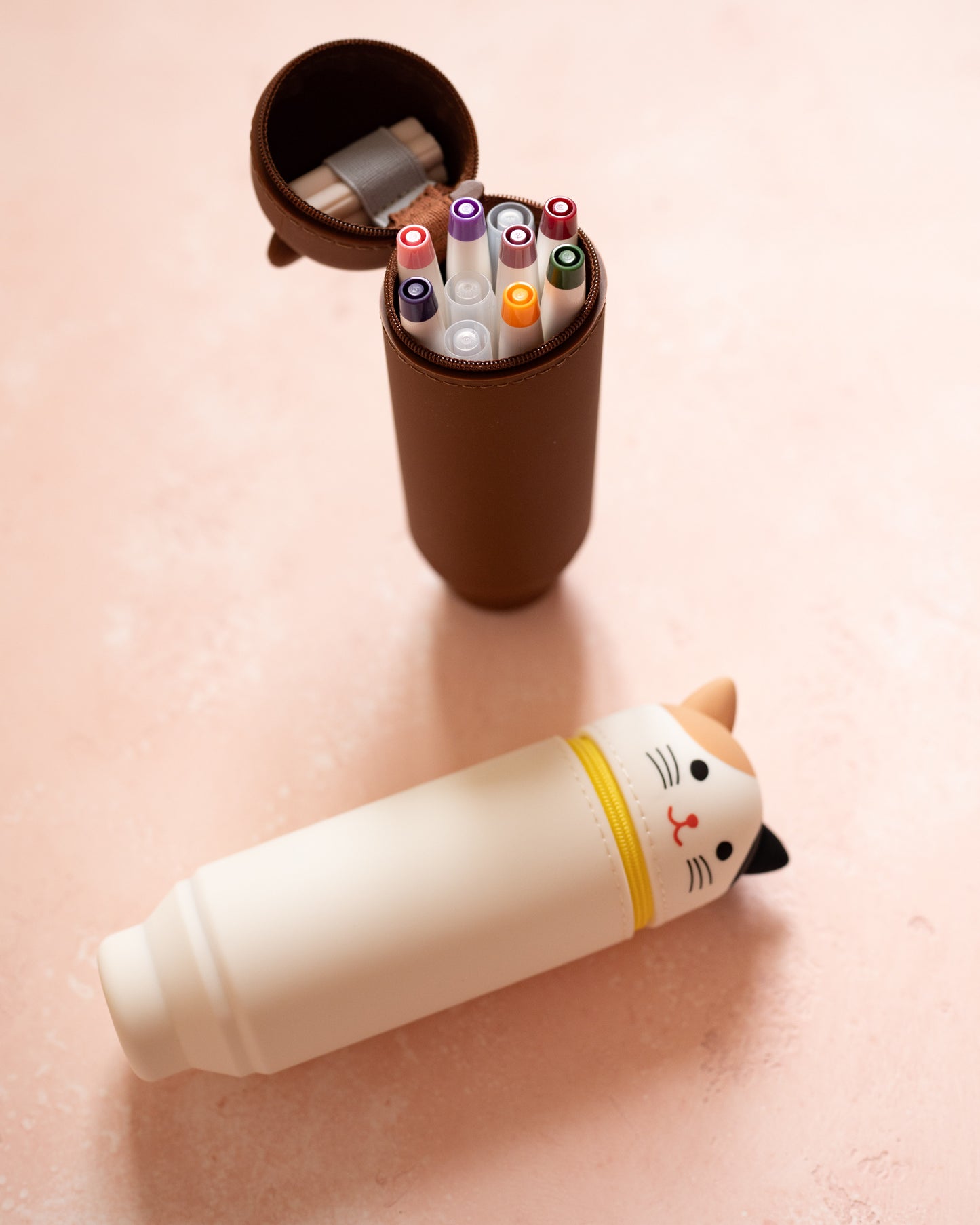 Trousse Chat ou Ours PuniLabo Stand Up Pen Case