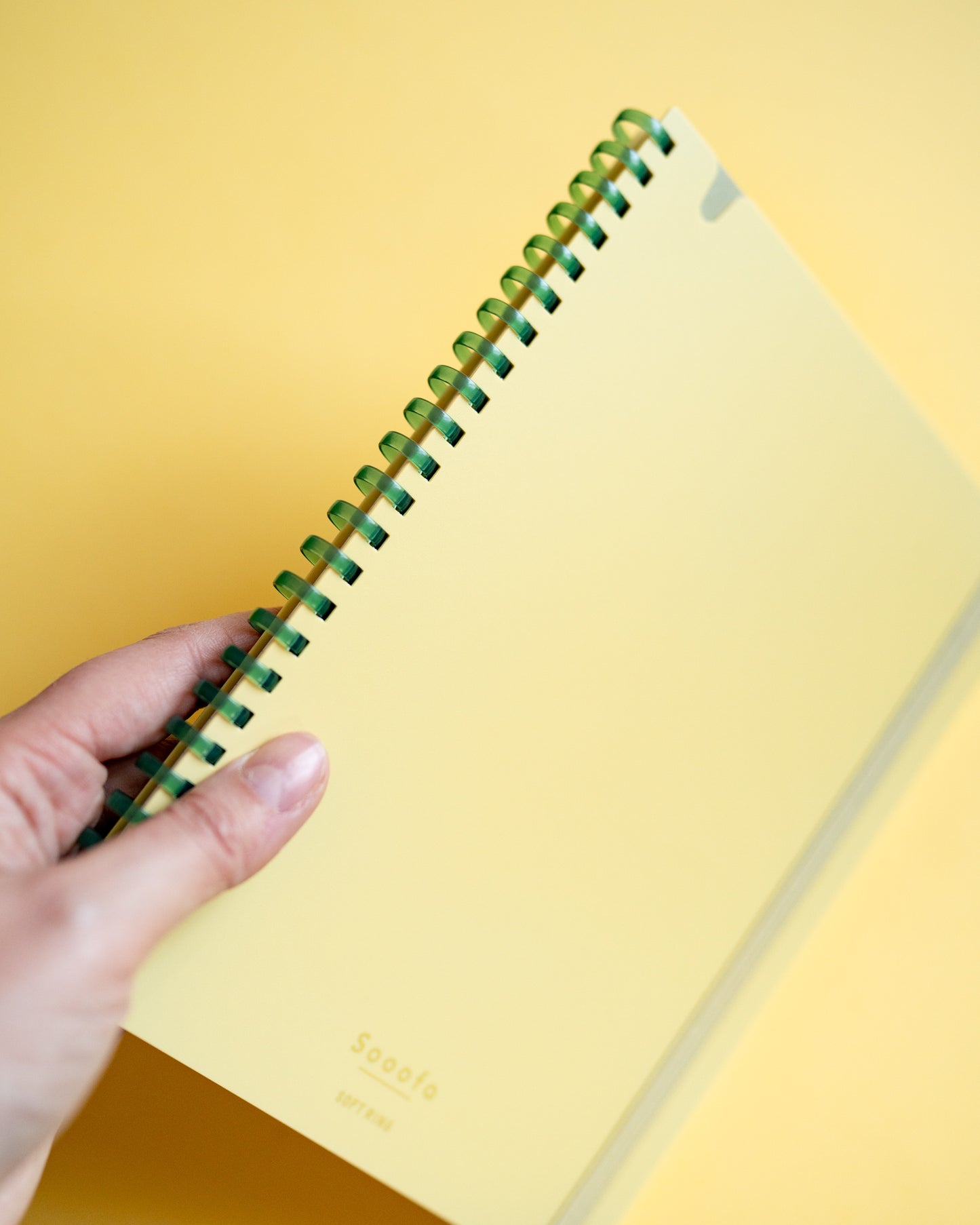 Cahier Soofa à Anneaux Souples Kokuyo A5 80 pages (4 coloris au choix)