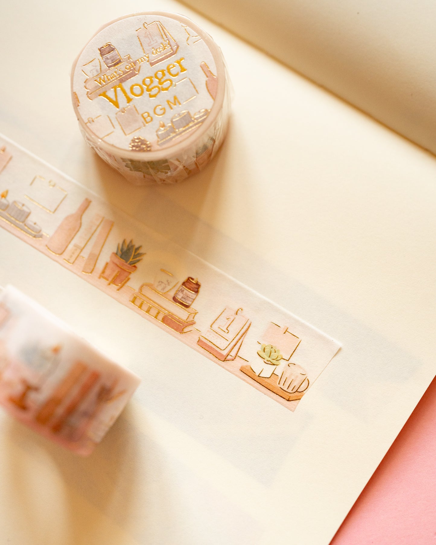 Masking Tape Vlogger My Desk BGM