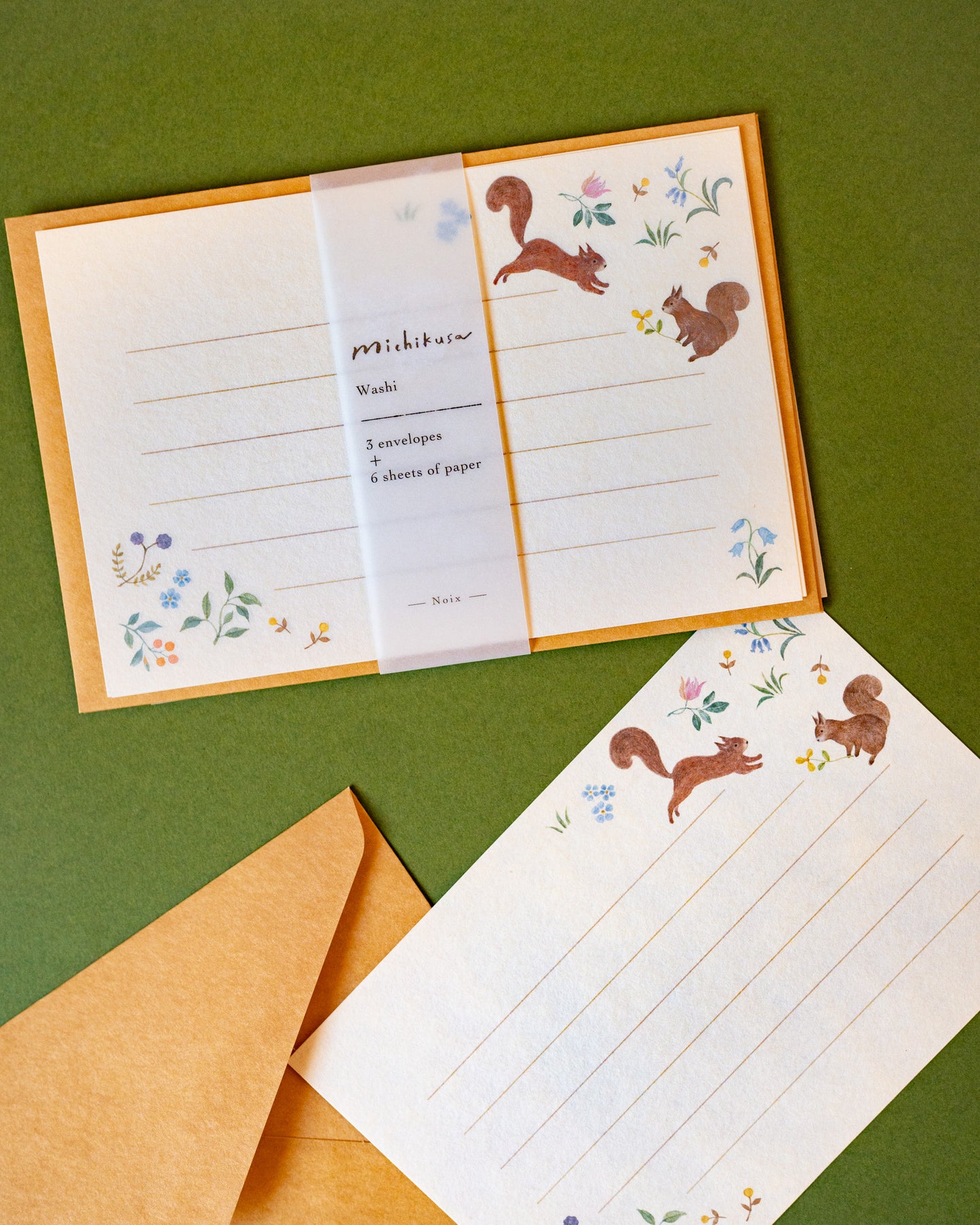 Michikusa Squirrel and Flower Stationery Set