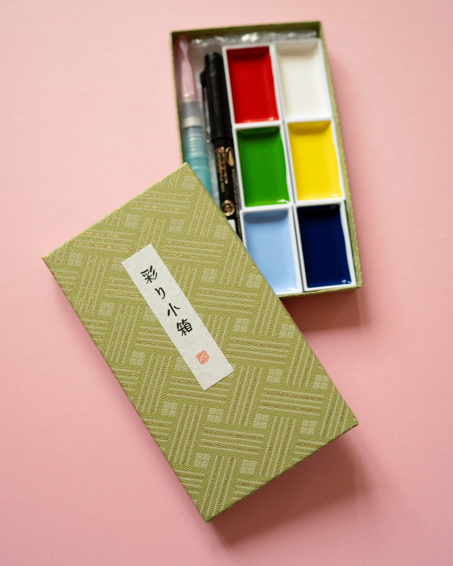 Gansai Tambi Watercolor Paint Set of 6 Colors, Brush and Mangaka Kuretake Marker