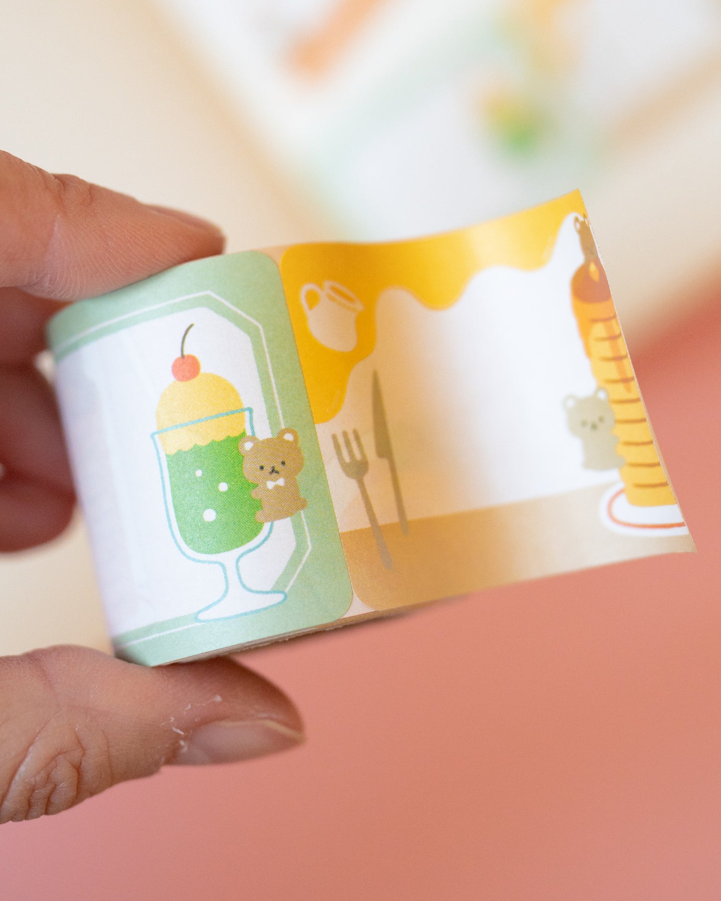 A Bear at the Cafe Sticky Note Roll