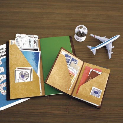 Pochette en Papier Kraft Regular Traveler's Company Notebook 020