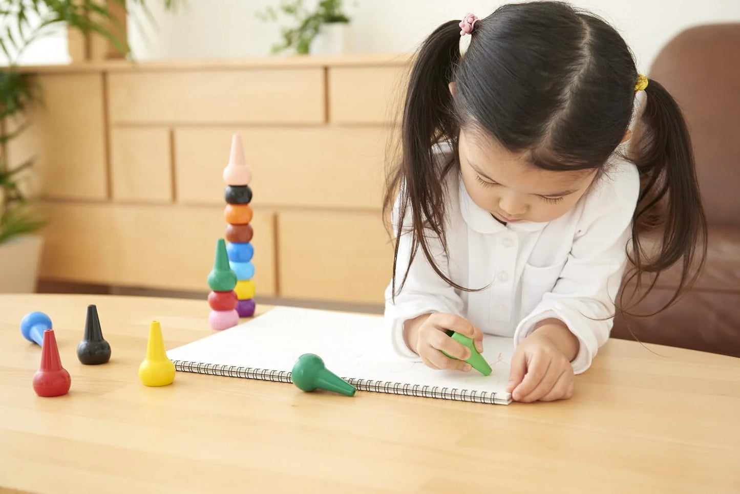 Baby Color 12 Crayons de Couleur Empilables