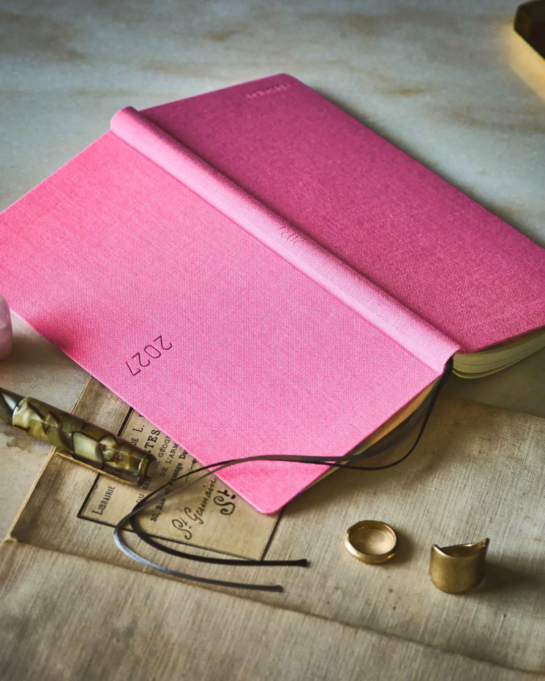 Agenda Hobonichi Techo Weeks – Colors Pink Sapphire