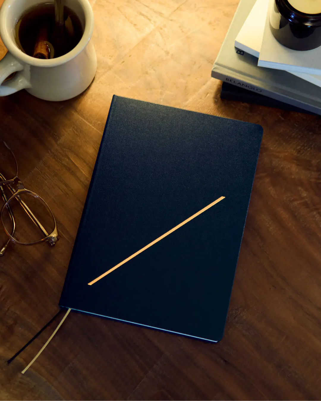 Hobonichi Techo HON A5 Planner – Navy Slash 2027