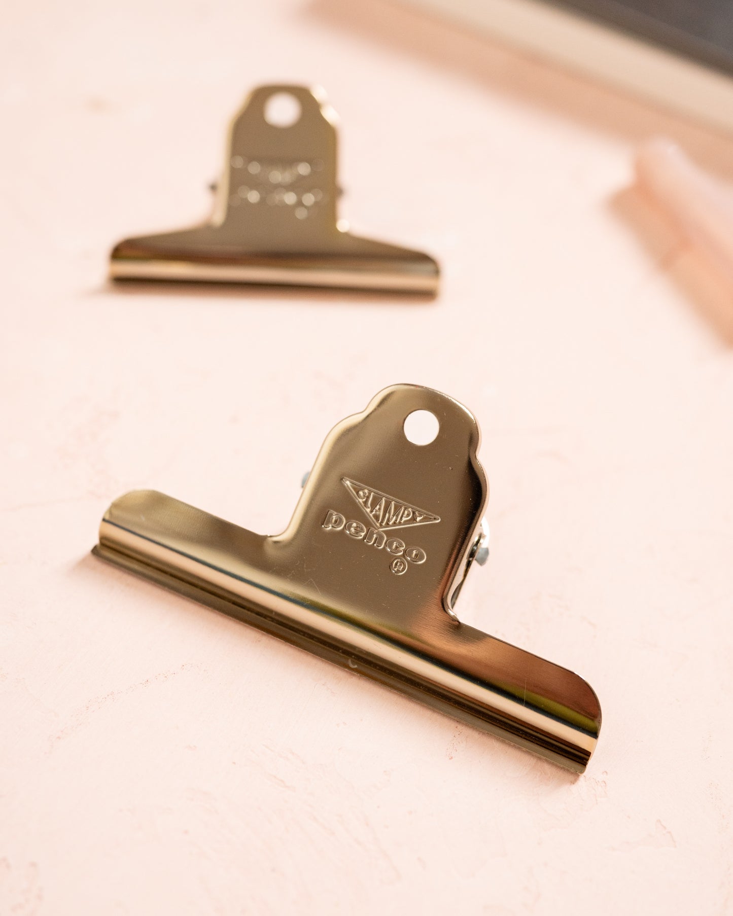 Clip Penco Gold (Medium or Small, your choice)