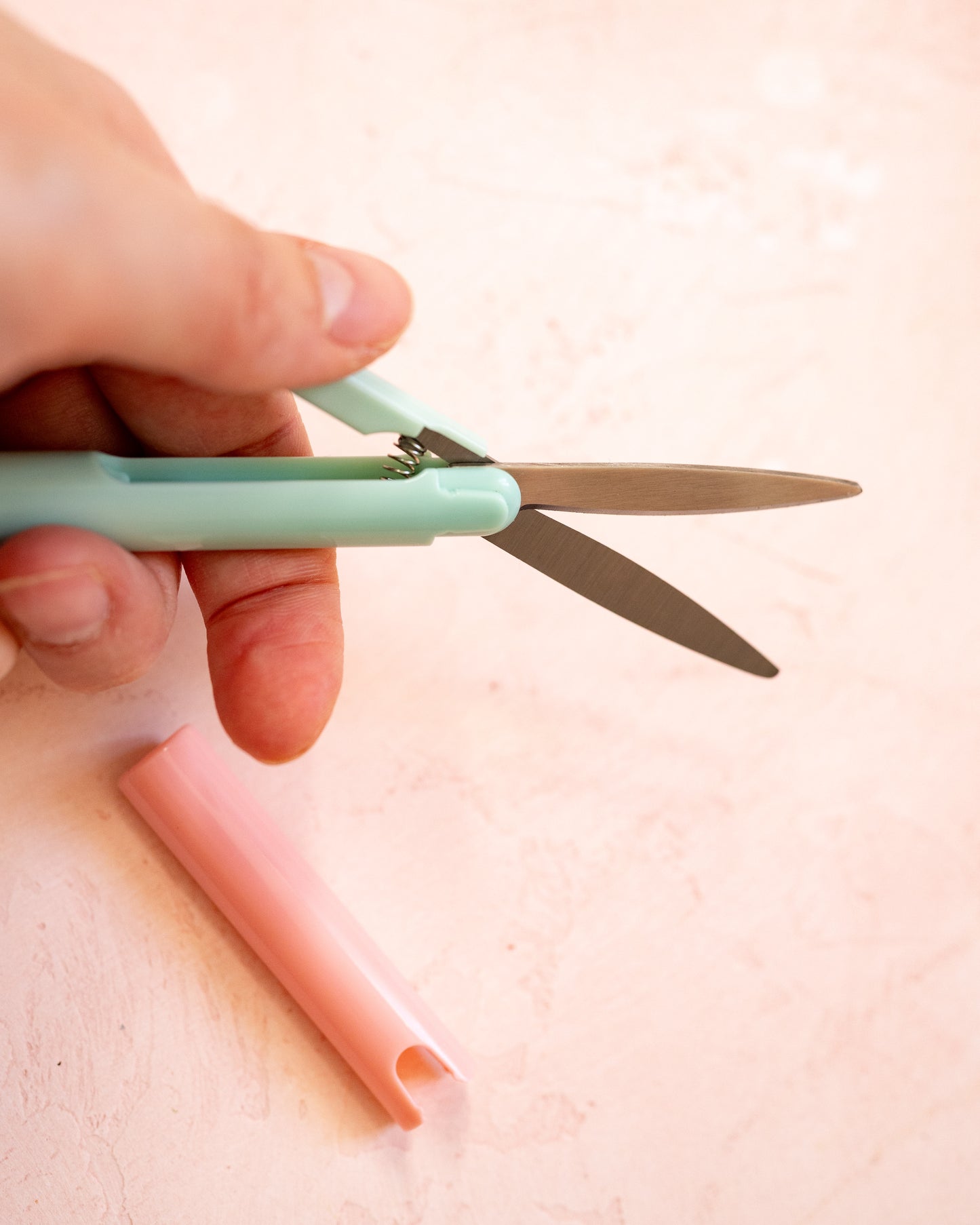 Peach Mint Plus Pocket Scissors