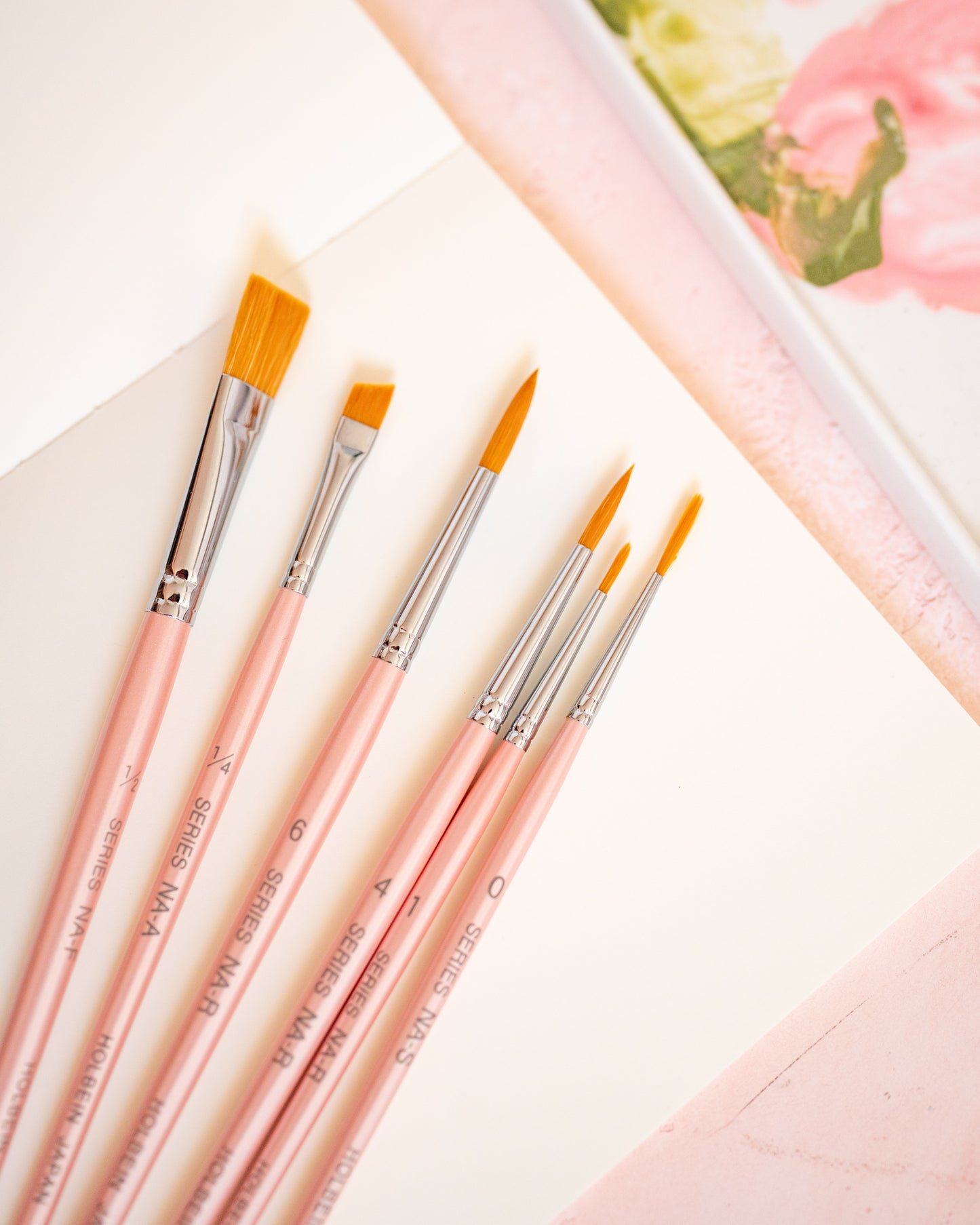 Holbein NA Series Pink Brush Set – 6 Brushes
