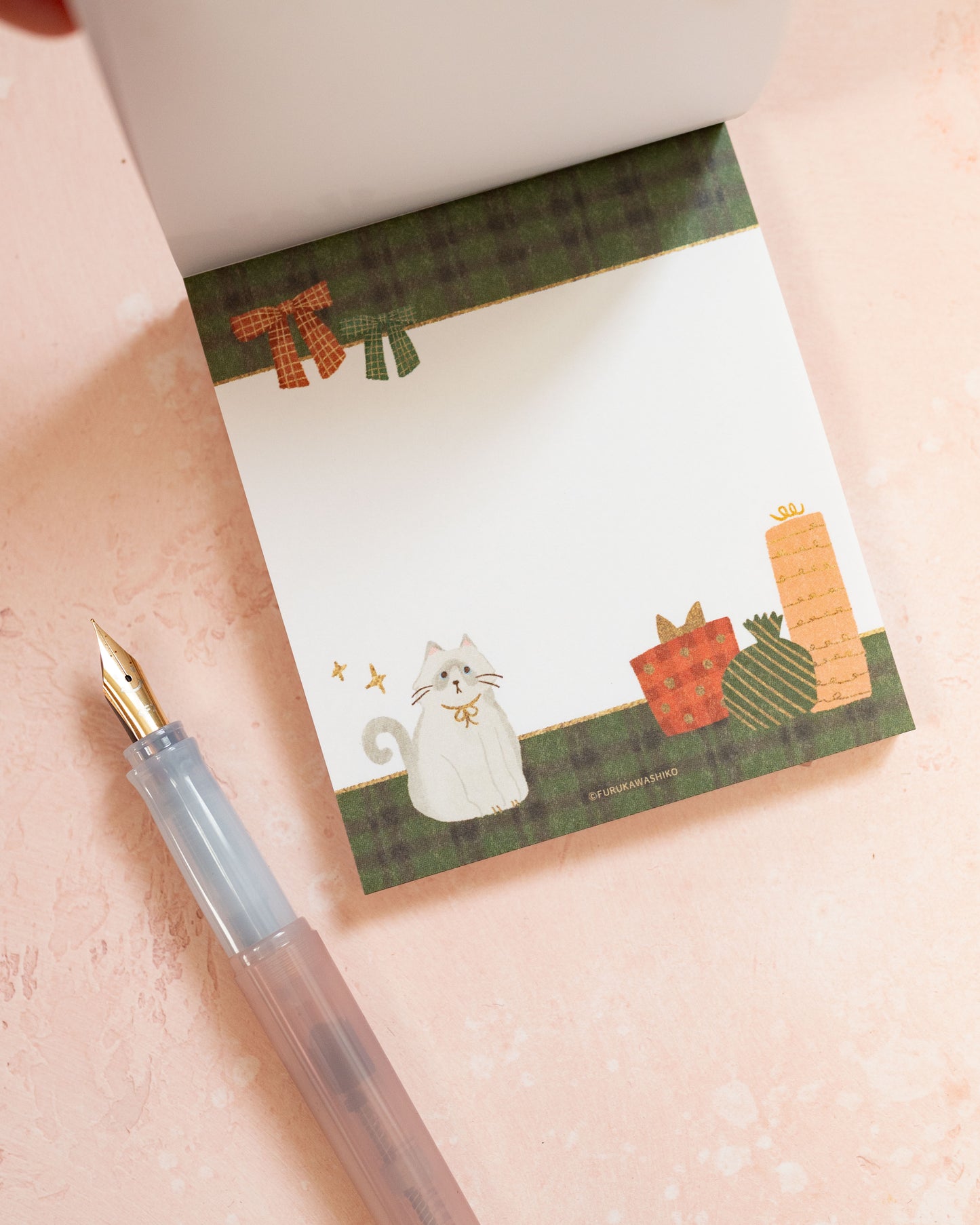 Cats and Gifts Notepad by Furukawa Shiko