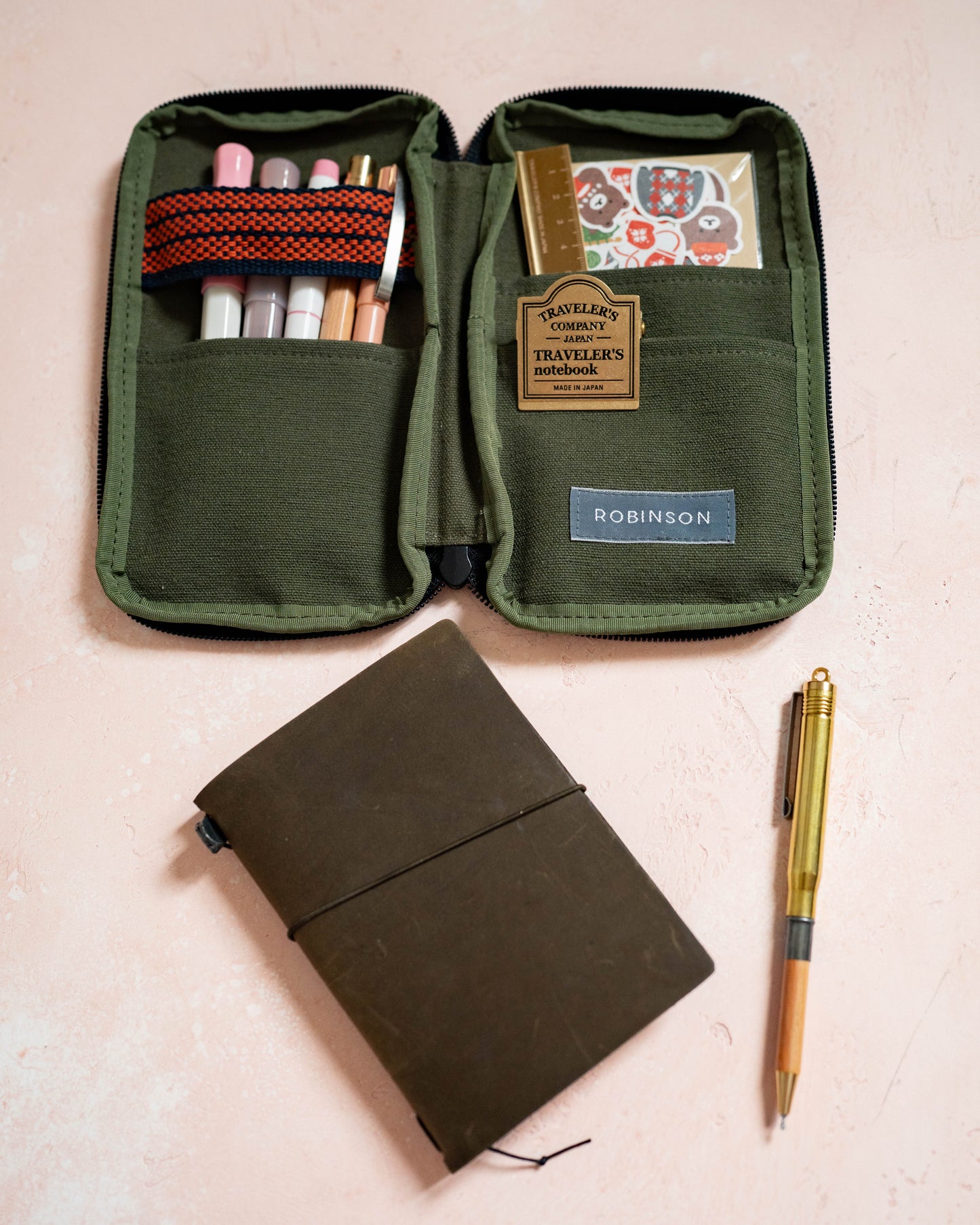 Trousse Pochette Anything x Robinson Kaki