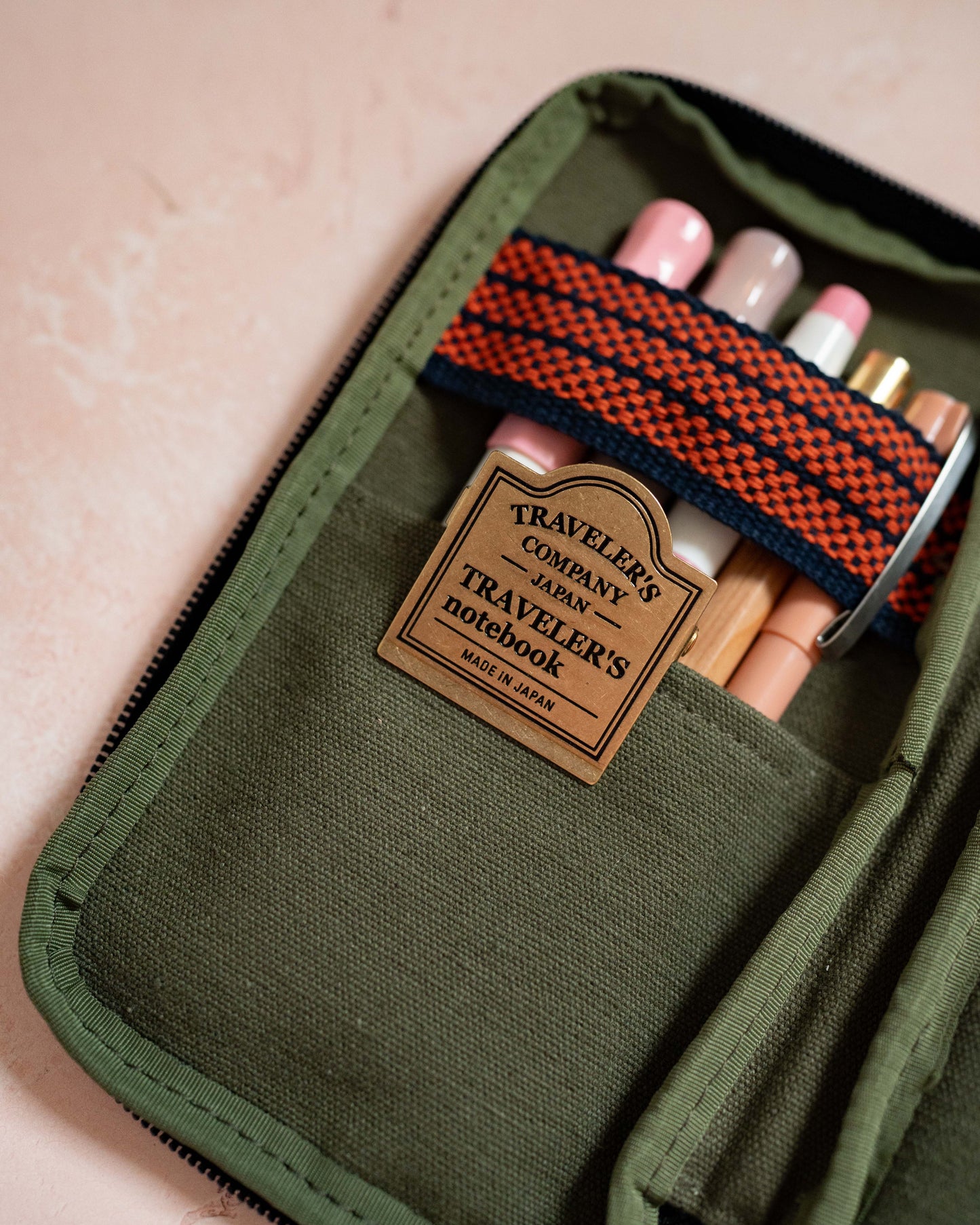 Trousse Pochette Anything x Robinson Kaki