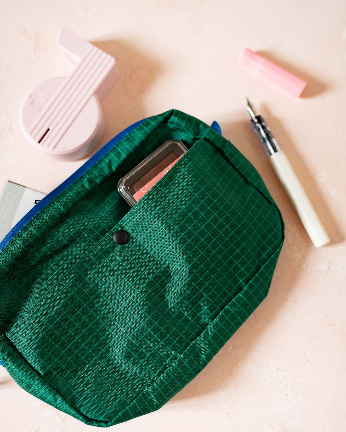 Delfonics Föhre Inner Carrying Water Repellent Dark Green - Small