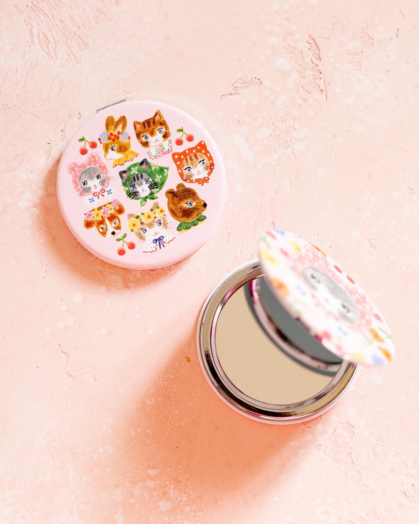 Niko Niko Aiko Fukawa Pocket Mirror