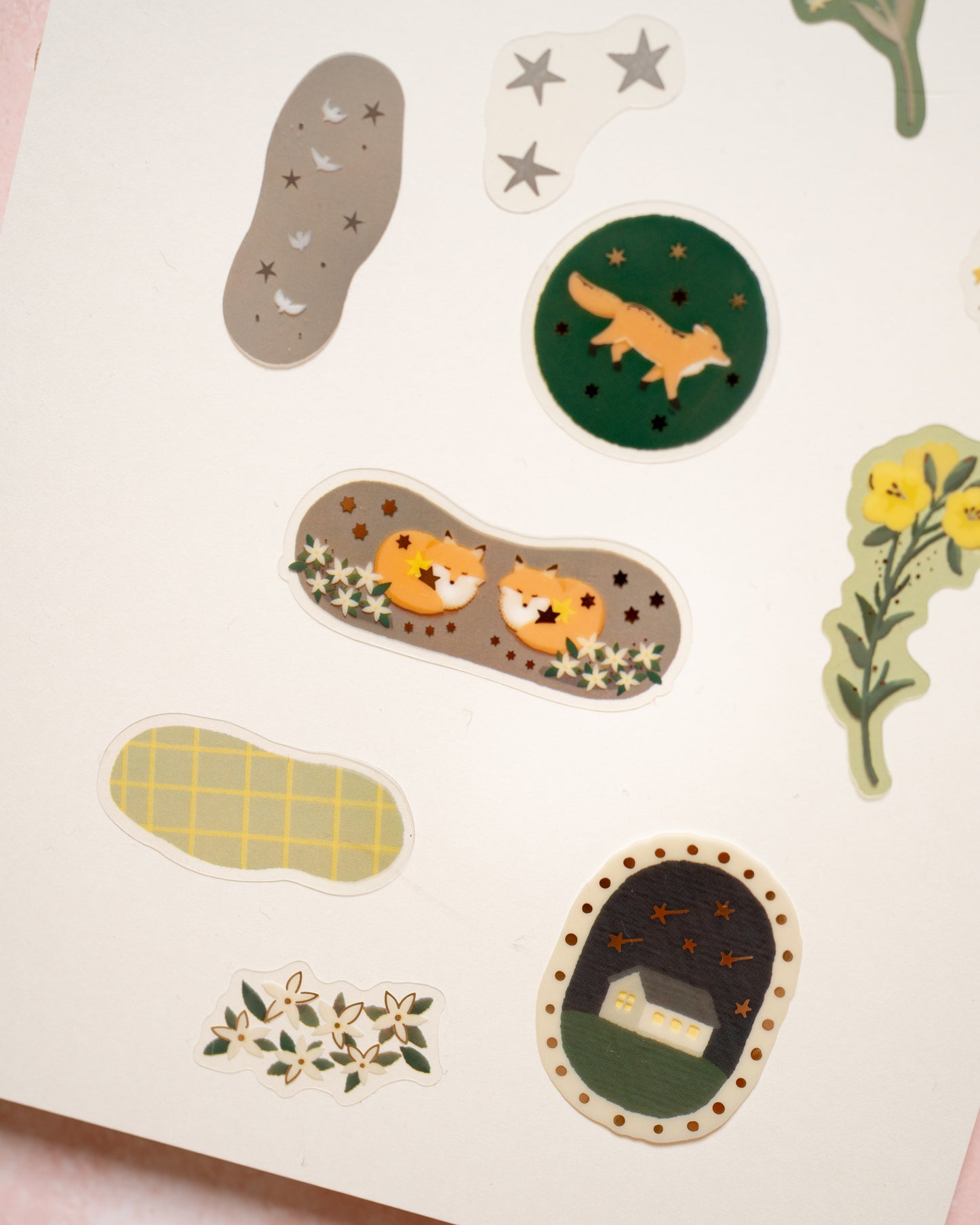 Kirakira Starry Night Fox Snowflake Stickers