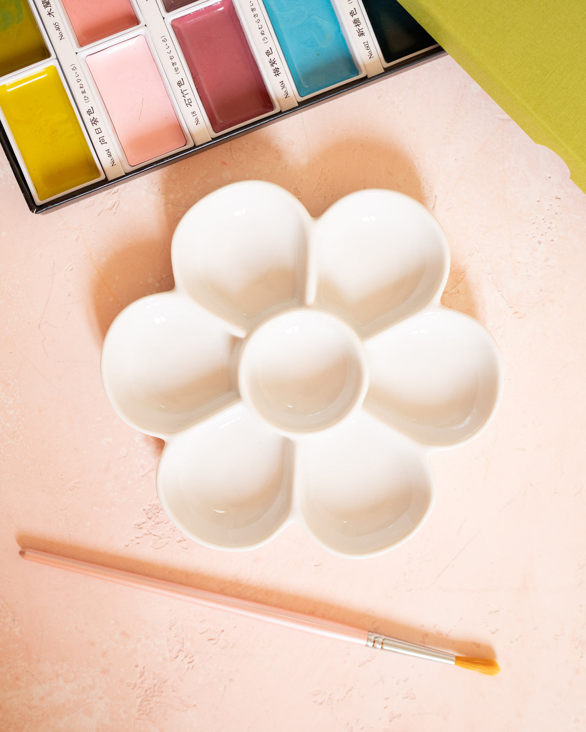 Palette Céramique Fleur de Prunier – 15cm - Kuretake
