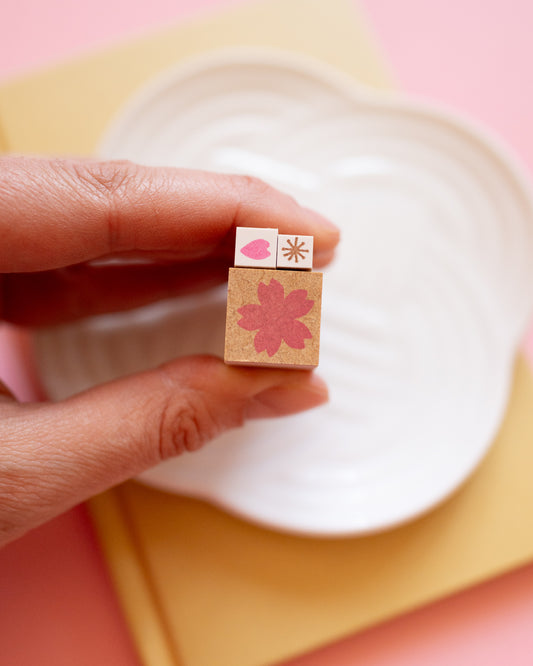 Tampons Fleur de Cerisier Sakura Pétale et Pistil (3 tampons)