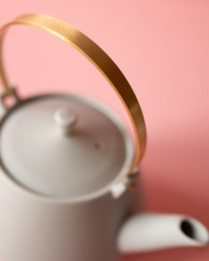 Japanese Ceramic Teapot Shinzan Gama Yamatsu Frustum