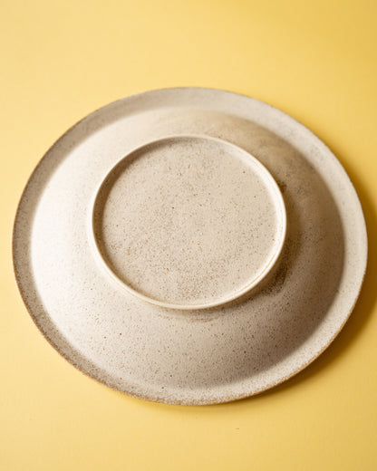 Large Textured Cierto Plate