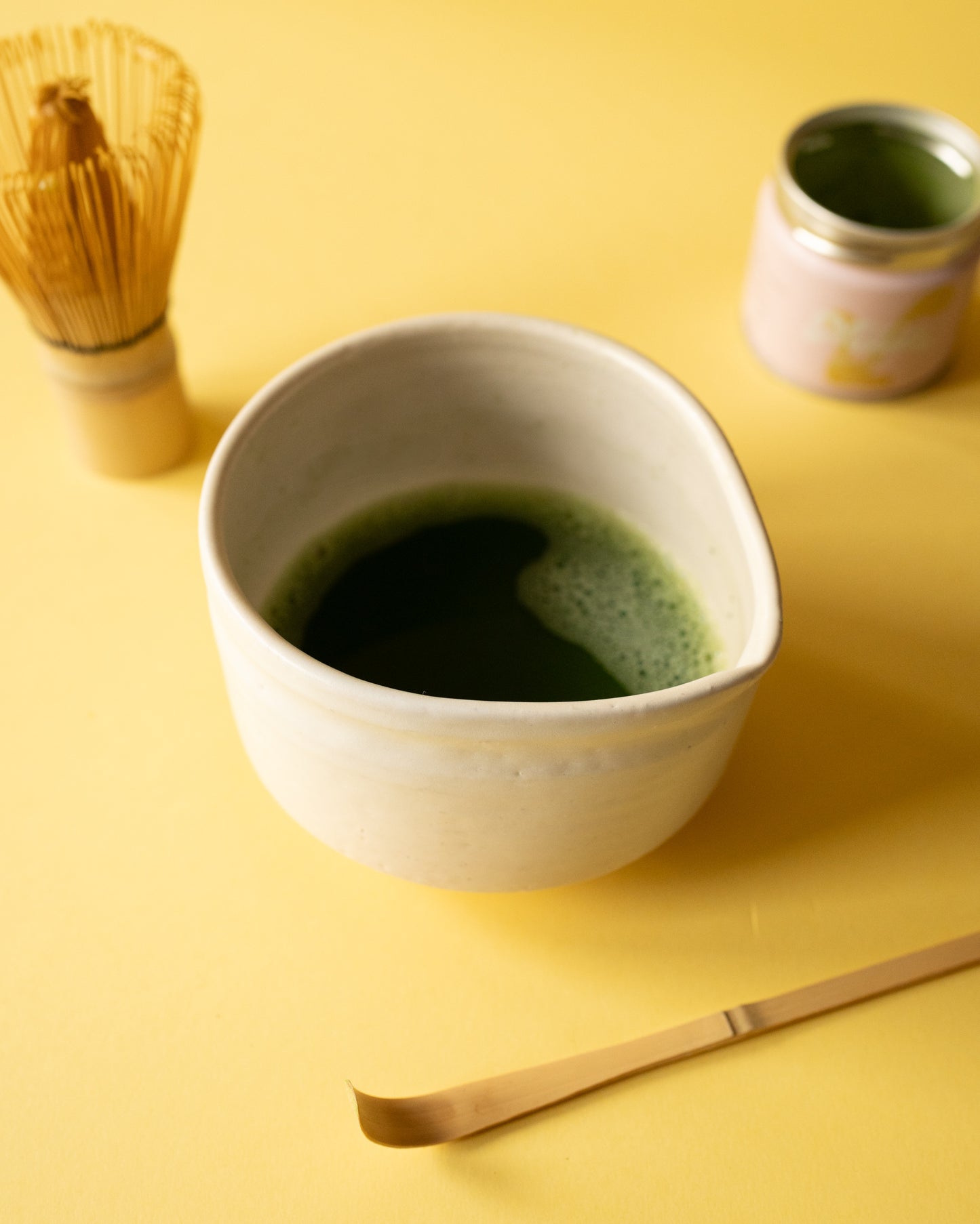 Bol à Matcha Katakuchi en Céramique ( 2 coloris )